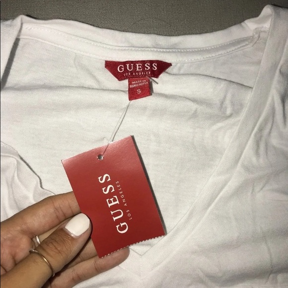 GUESS KYRIE VARSITY-STRIPE LOGO TOP - Picture 5 of 5